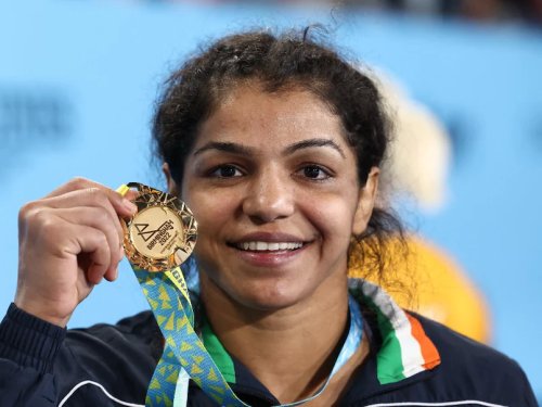 Sakshi malik with gold in Birmingham 2022 commonwealth games