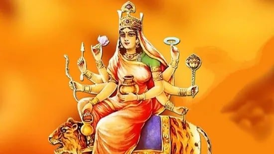 Navratri: जानिए चौथे दिन मां के कौन से रूप की की जाती है पूजा और क्या है इसके महत्त्व (which form of mother is worshiped on the fourth day and What Is The Importance In Hindi And English)