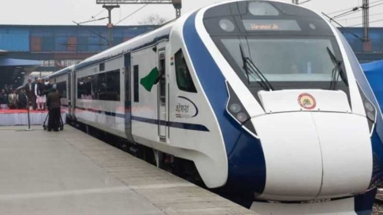AIMIM का आरोप वंदे भारत ट्रेन में यात्रा के दौरान हुए पथराव, आया रेलवे का जवाब