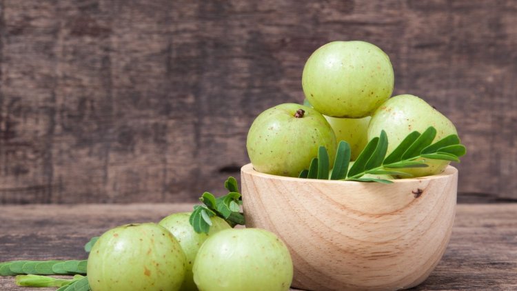 Miraculous benefits of Amla: Amla is a treasure of health in winter, know what are its miraculous benefits