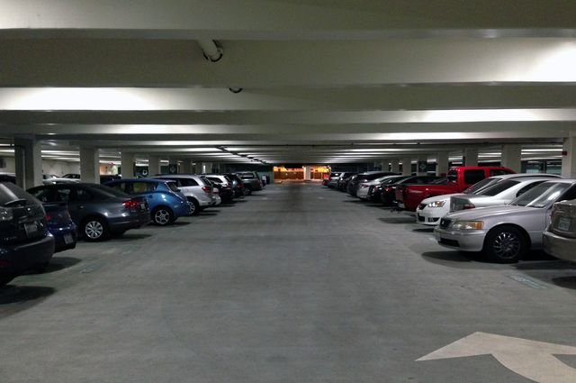 Parking safety: multi level parking में पार्किंग करते समय न करें इन बातों को अनदेखा, नहीं तो हो सकता है लाखों का नुकसान